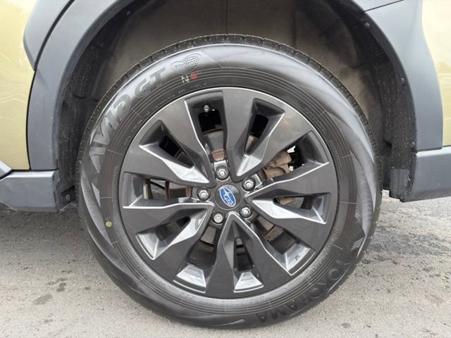 Used 2025 Subaru Outback Onyx Edition AWD/4WD image 31