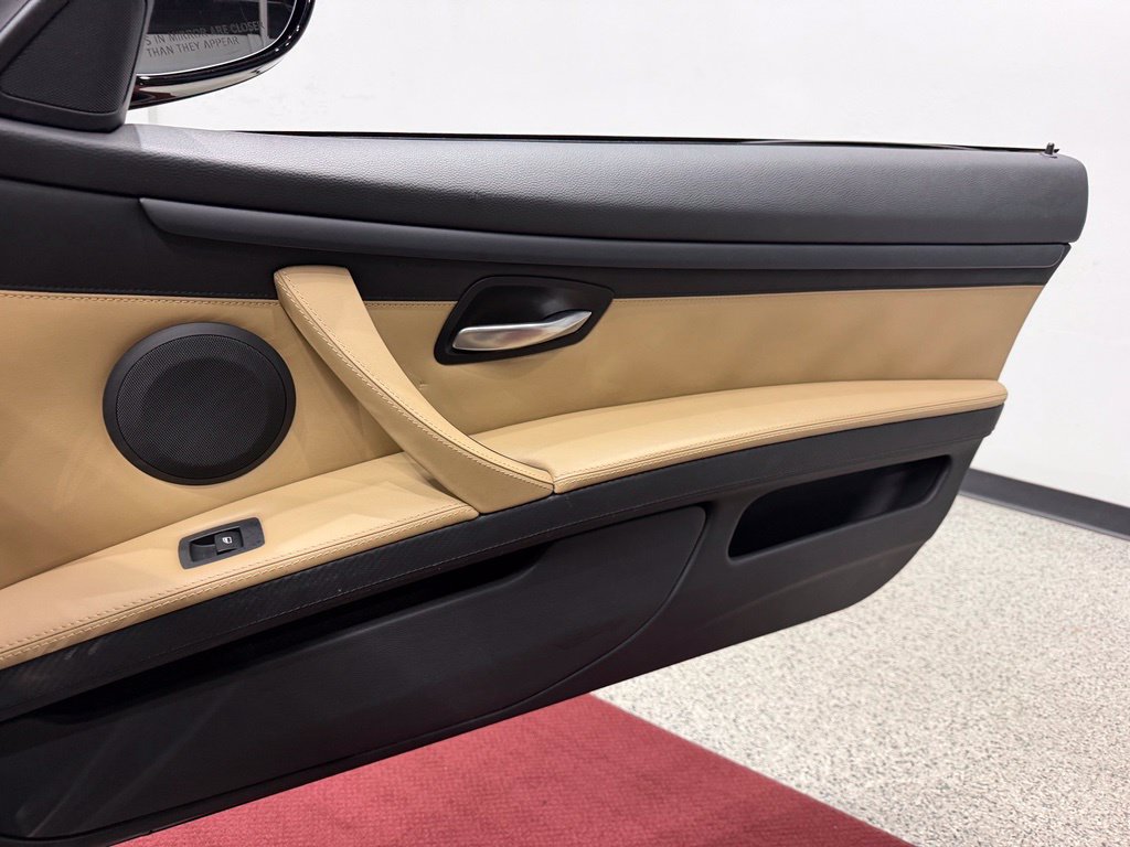 Used 2011 BMW M3 Coupe RWD image 43