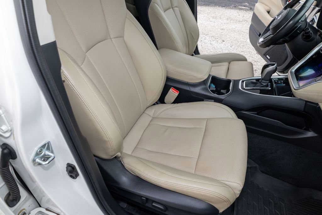 Used 2022 Subaru Legacy Limited image 13