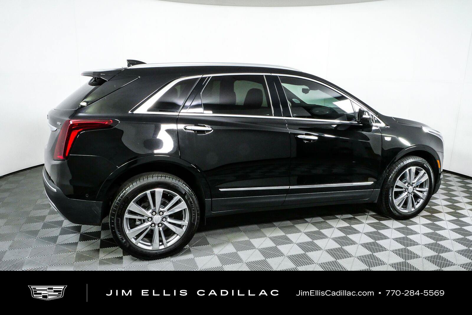 New 2026 Cadillac XT5 Premium Luxury w/ Driver Assist Package FWD image 26