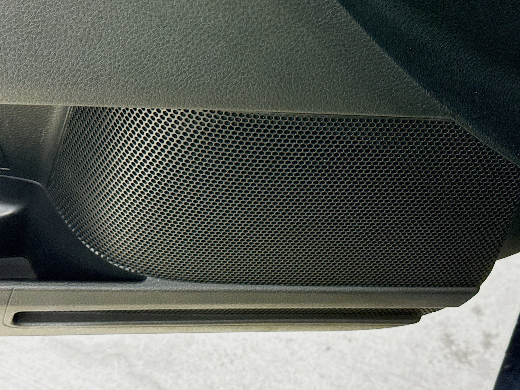 Used 2022 Toyota Avalon XLE image 21