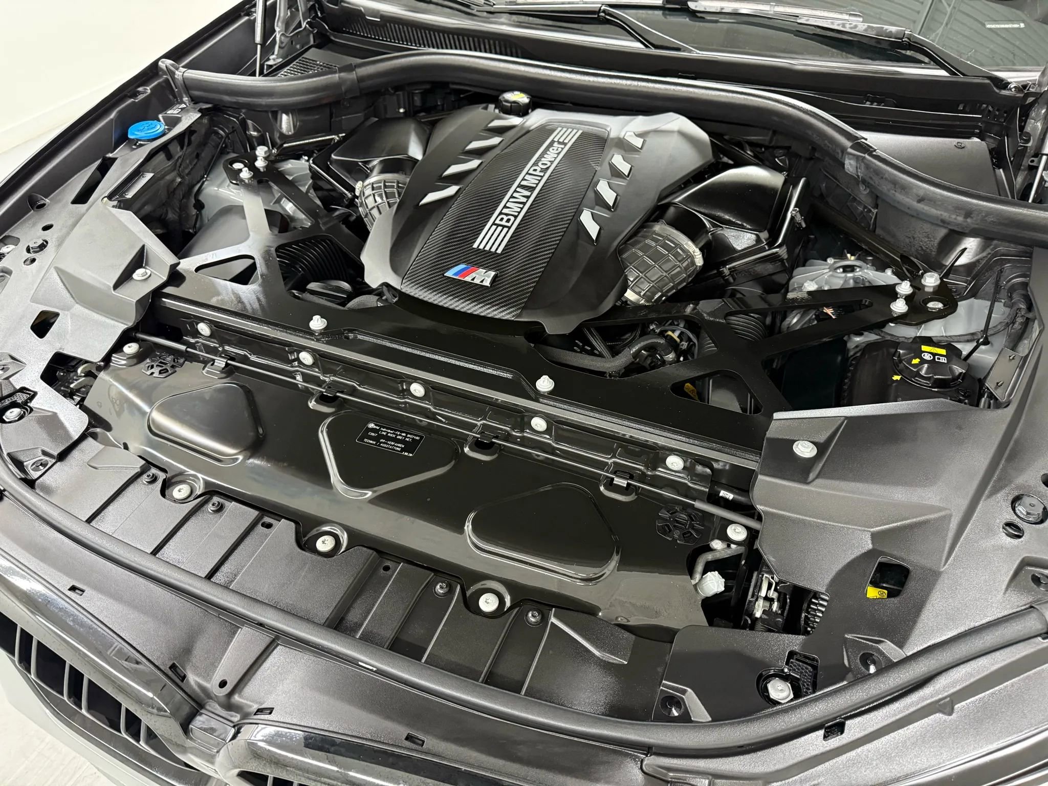 Used 2021 BMW X6 M w/ Competition Package image 42