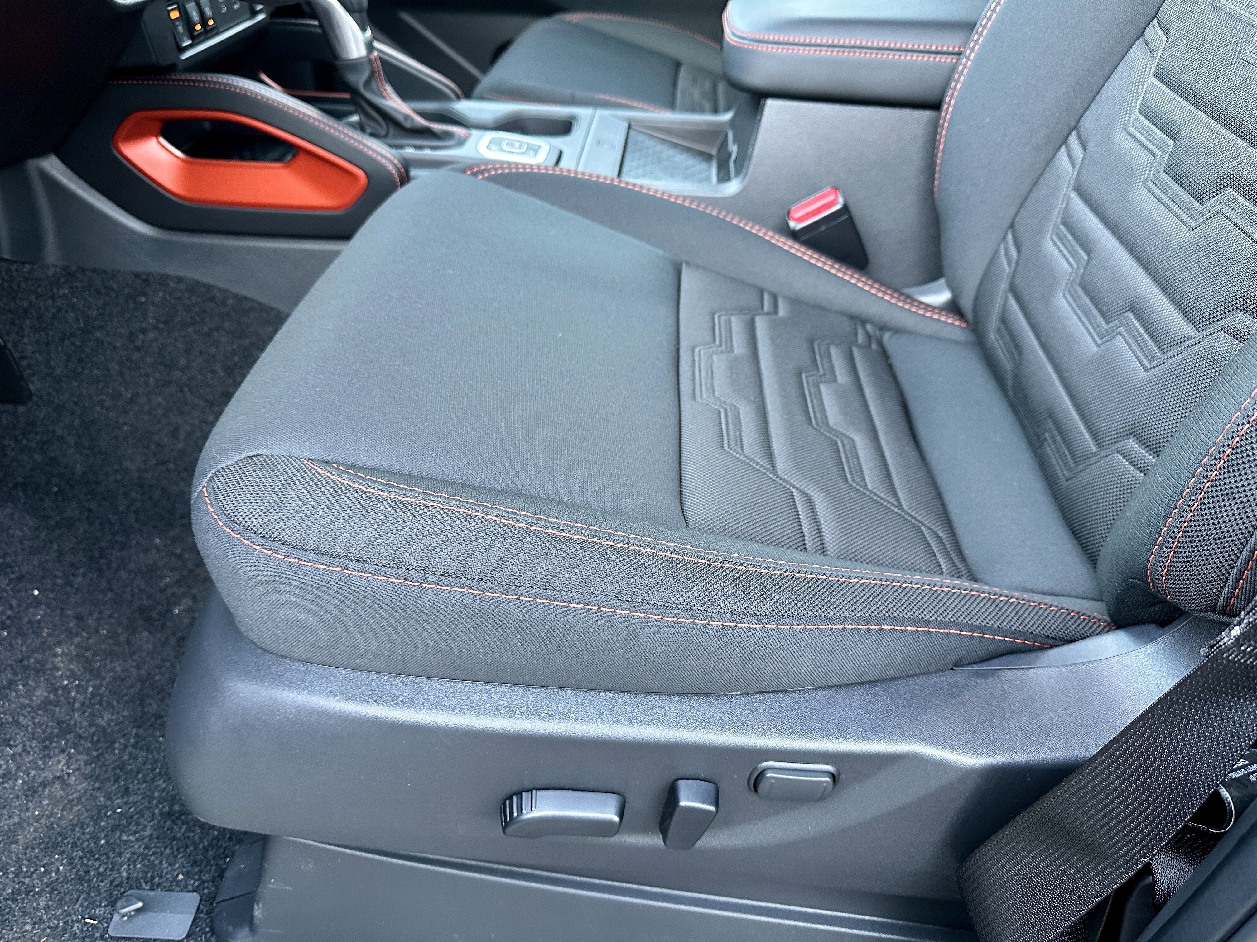 New 2026 Nissan Frontier PRO-4X w/ Pro-4x Convenience Package image 27