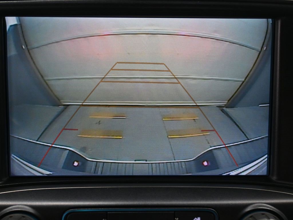 Used 2018 Chevrolet Silverado 1500 LT w/ All Star Edition image 21