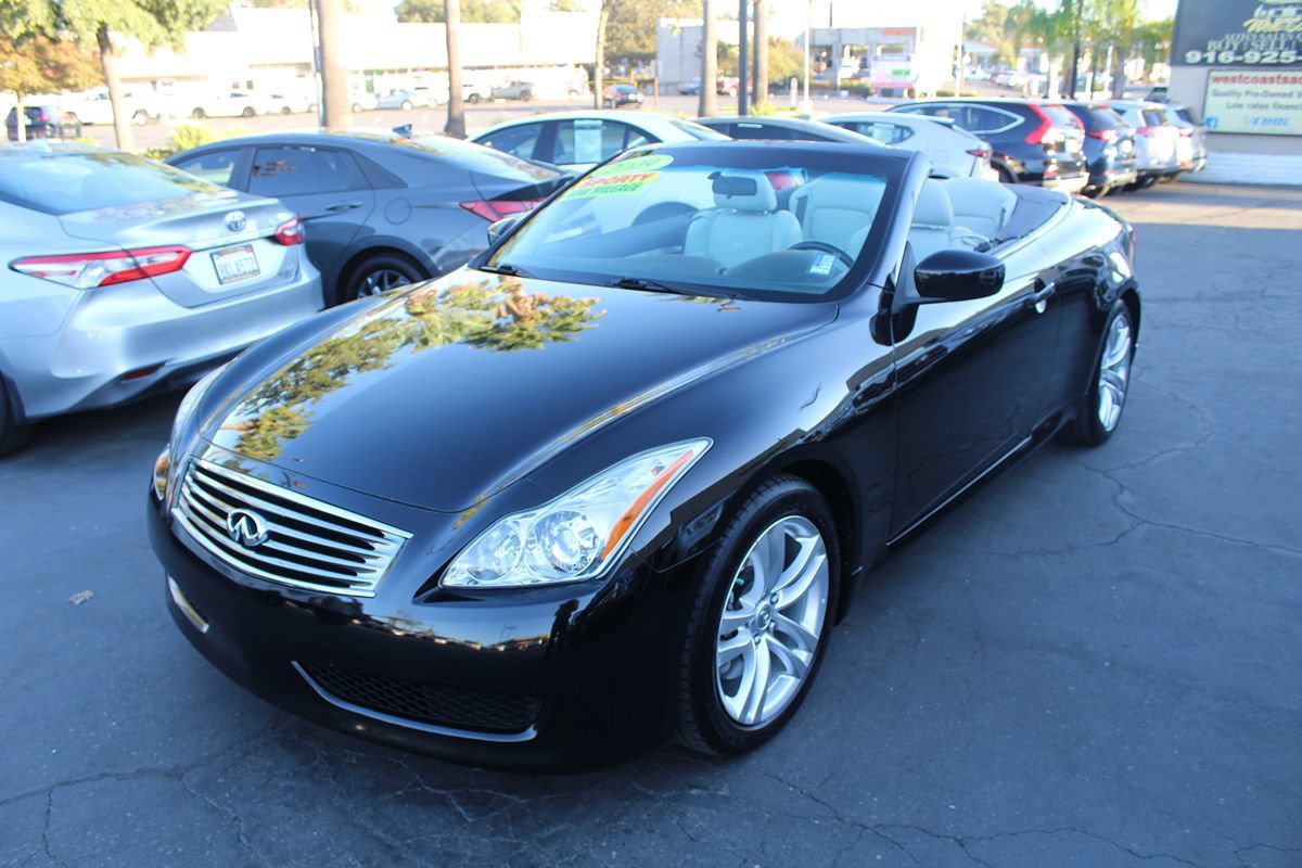 Used 2009 INFINITI G37 Convertible RWD image 14