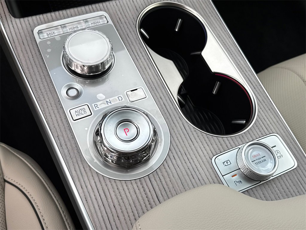 New 2026 Genesis GV80 2.5T Advanced image 32