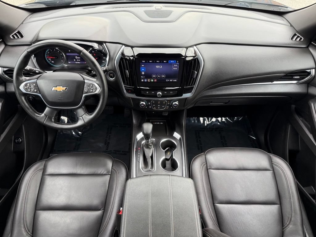 Used 2023 Chevrolet Traverse LT w/ Rear Camera Mirror Package AWD/4WD image 27