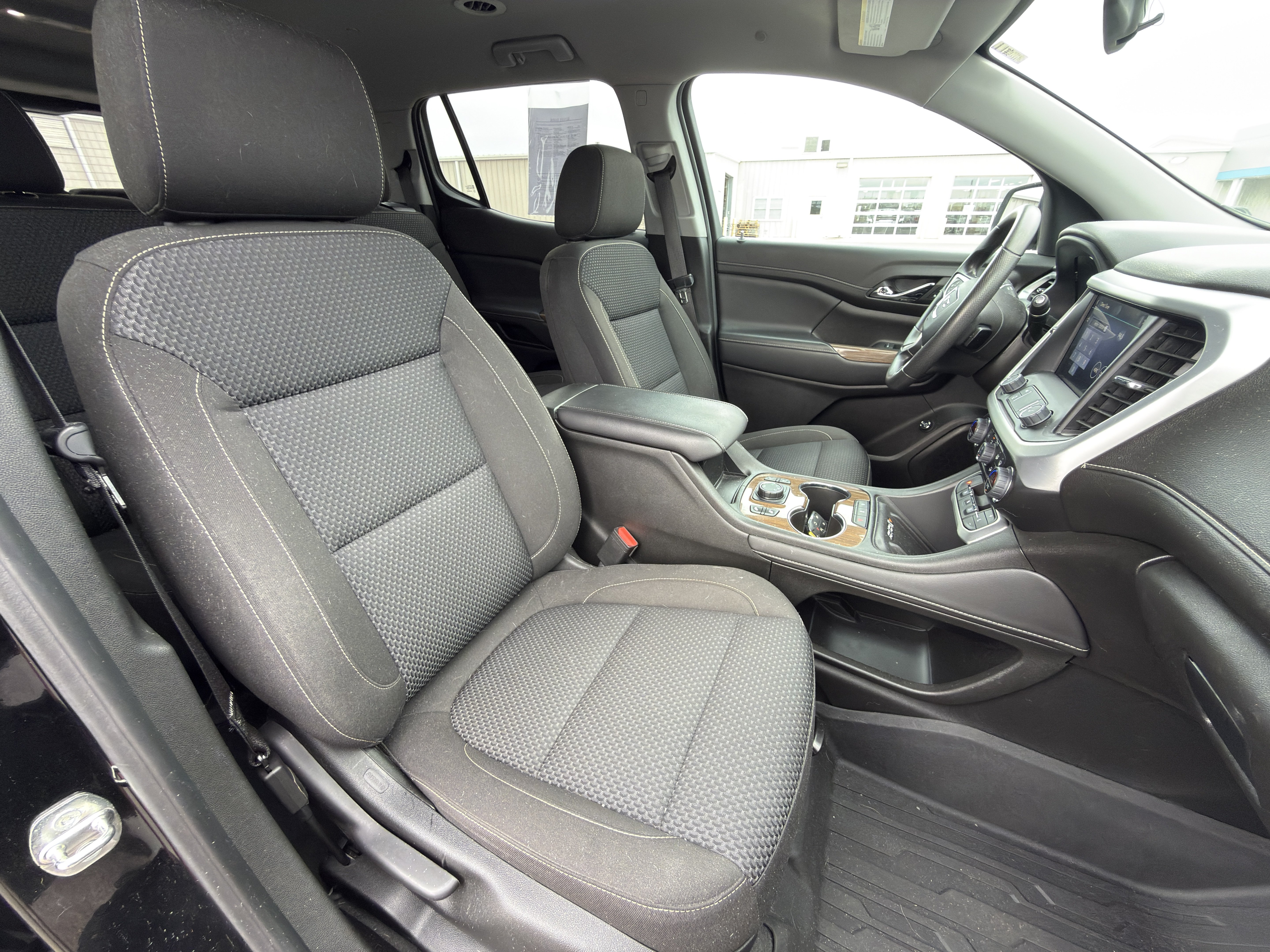 Used 2023 GMC Acadia SLE w/ Driver Convenience Package AWD/4WD image 12