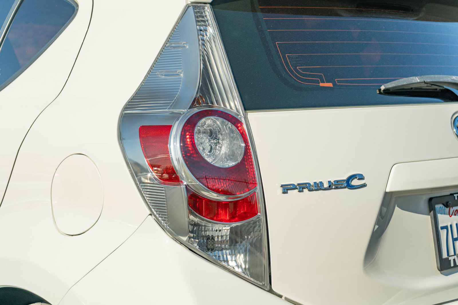 Used 2014 Toyota Prius C Two FWD image 7