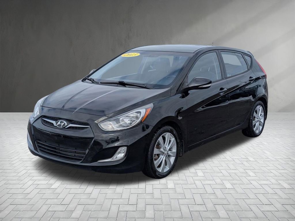 Used 2013 Hyundai Accent SE image 5