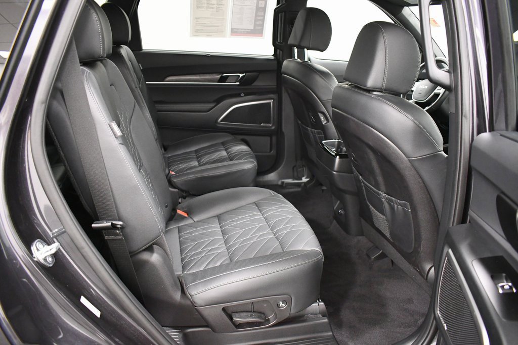 Certified 2025 Kia Telluride EX X-Line image 17