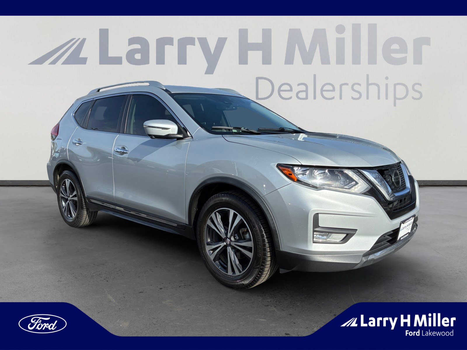 Used 2018 Nissan Rogue SL image 7