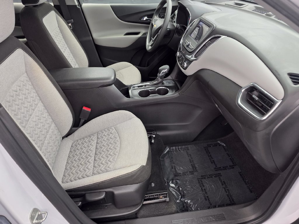 Used 2023 Chevrolet Equinox LS w/ Driver Confidence II Package FWD image 25