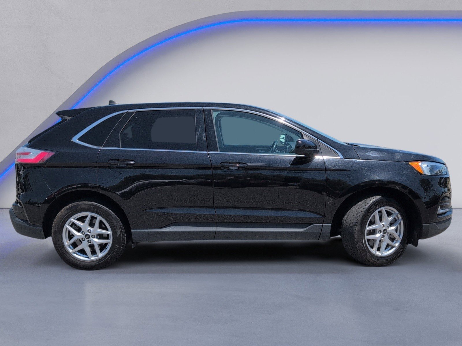 Used 2024 Ford Edge SEL AWD/4WD video 3