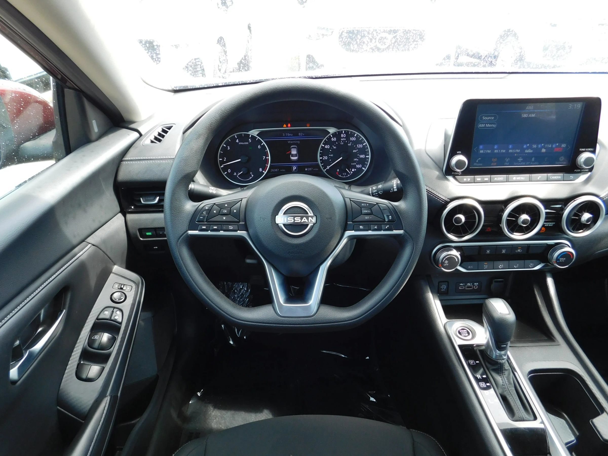Used 2025 Nissan Sentra SV FWD image 10