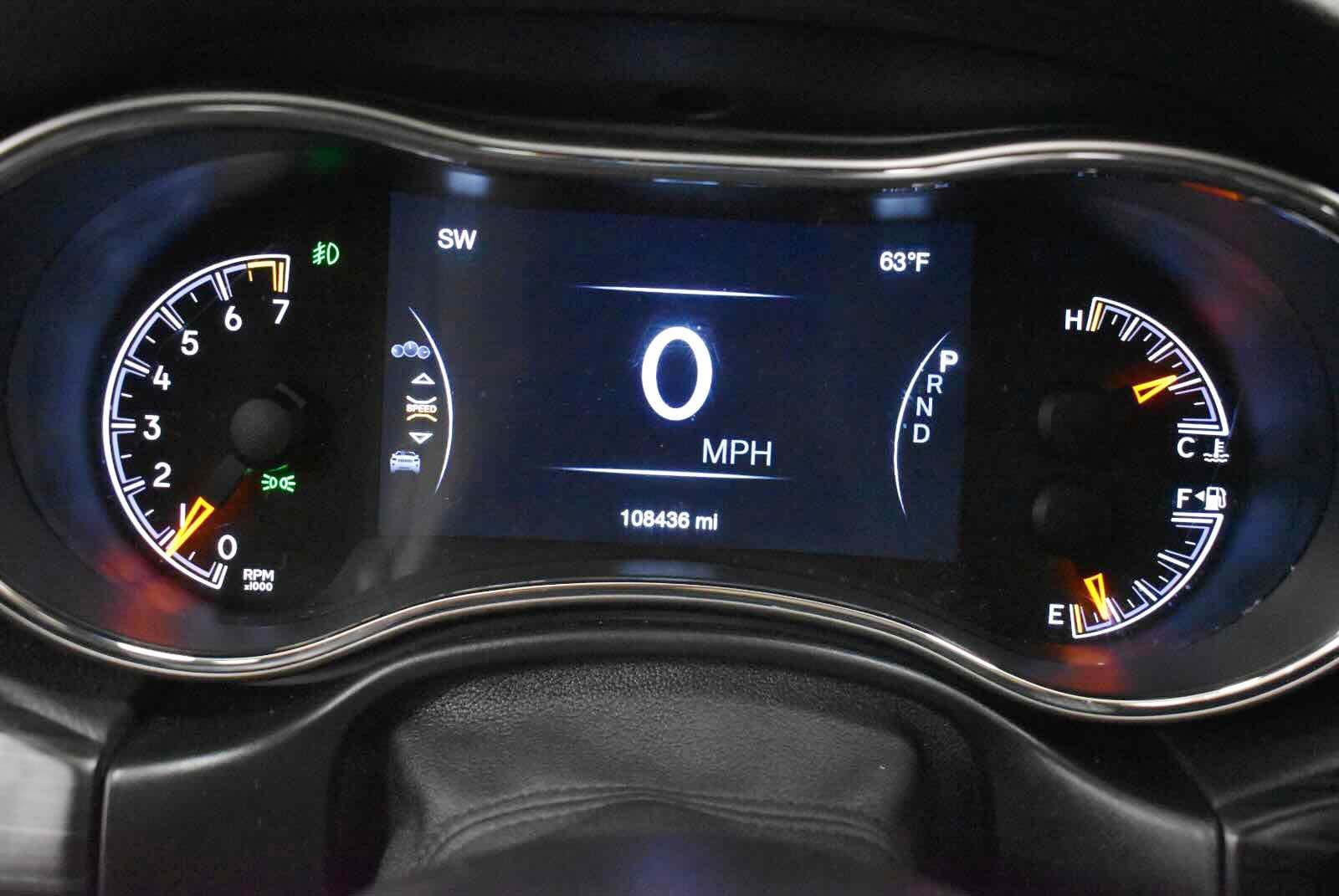 Used 2019 Jeep Grand Cherokee Altitude AWD/4WD image 19