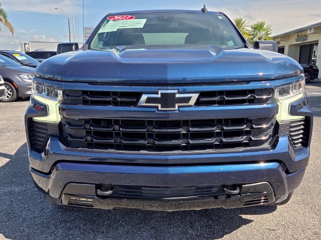 Used 2023 Chevrolet Silverado 1500 RST AWD/4WD image 8