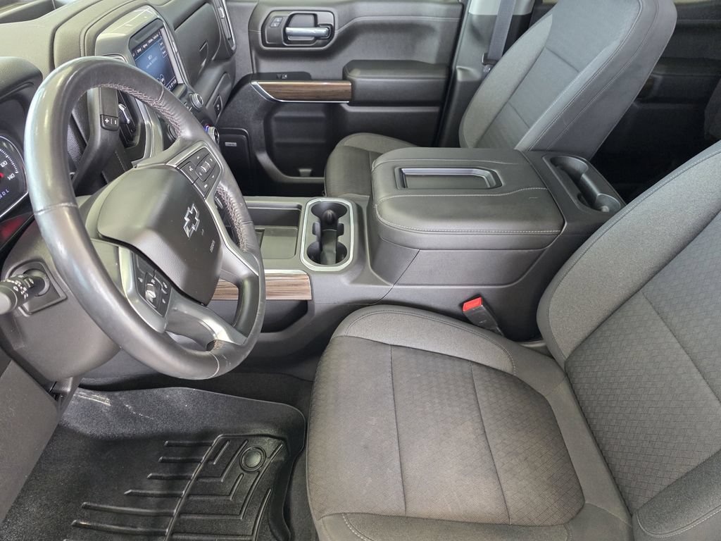 Used 2021 Chevrolet Silverado 1500 RST w/ Convenience Package II AWD/4WD image 12