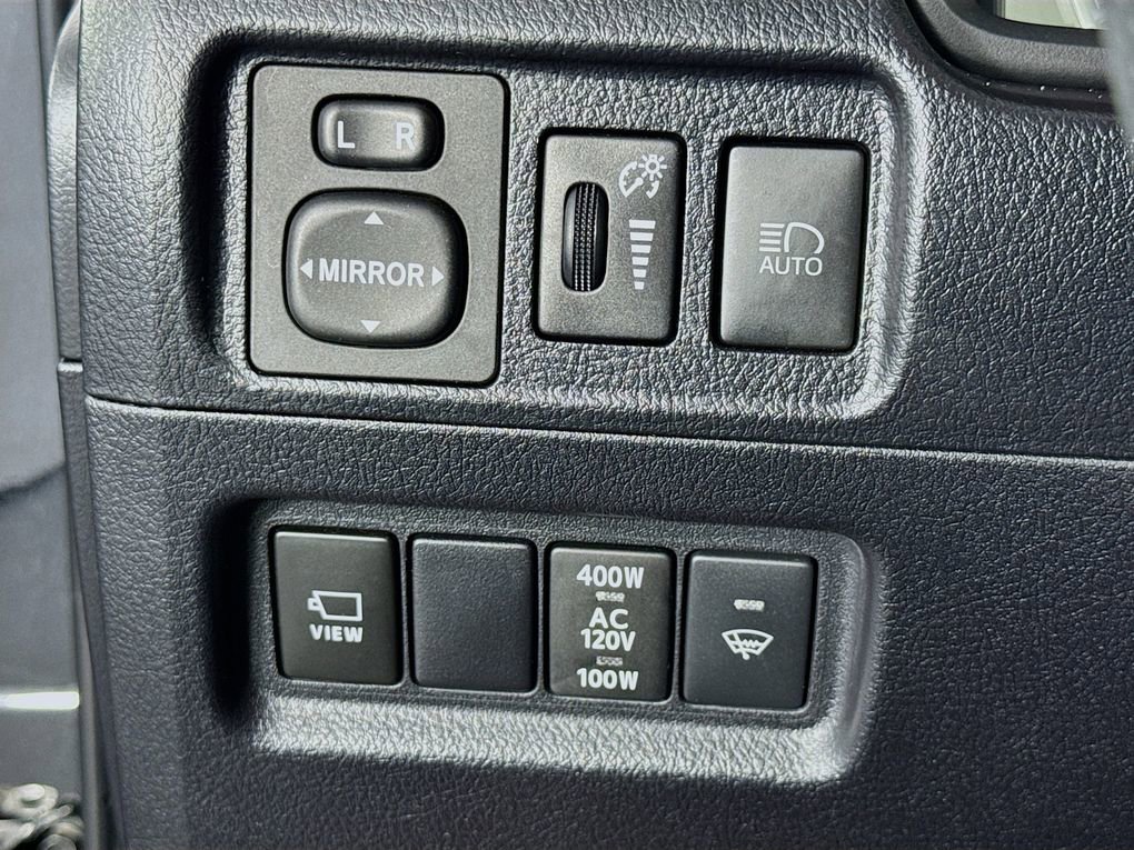Used 2023 Toyota 4Runner Limited image 14