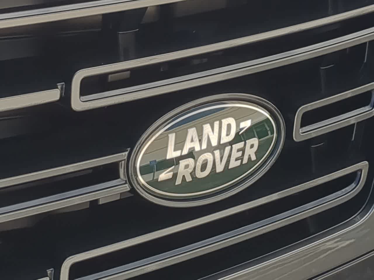 New 2026 Land Rover Range Rover Long Wheelbase Autobiography AWD/4WD image 12
