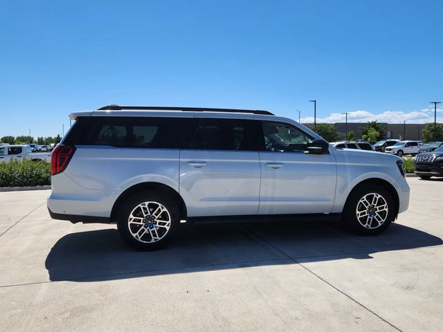 Certified 2025 Ford Expedition Max Active AWD/4WD image 2