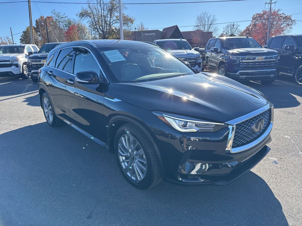 Used 2024 INFINITI QX50 Luxe image 7