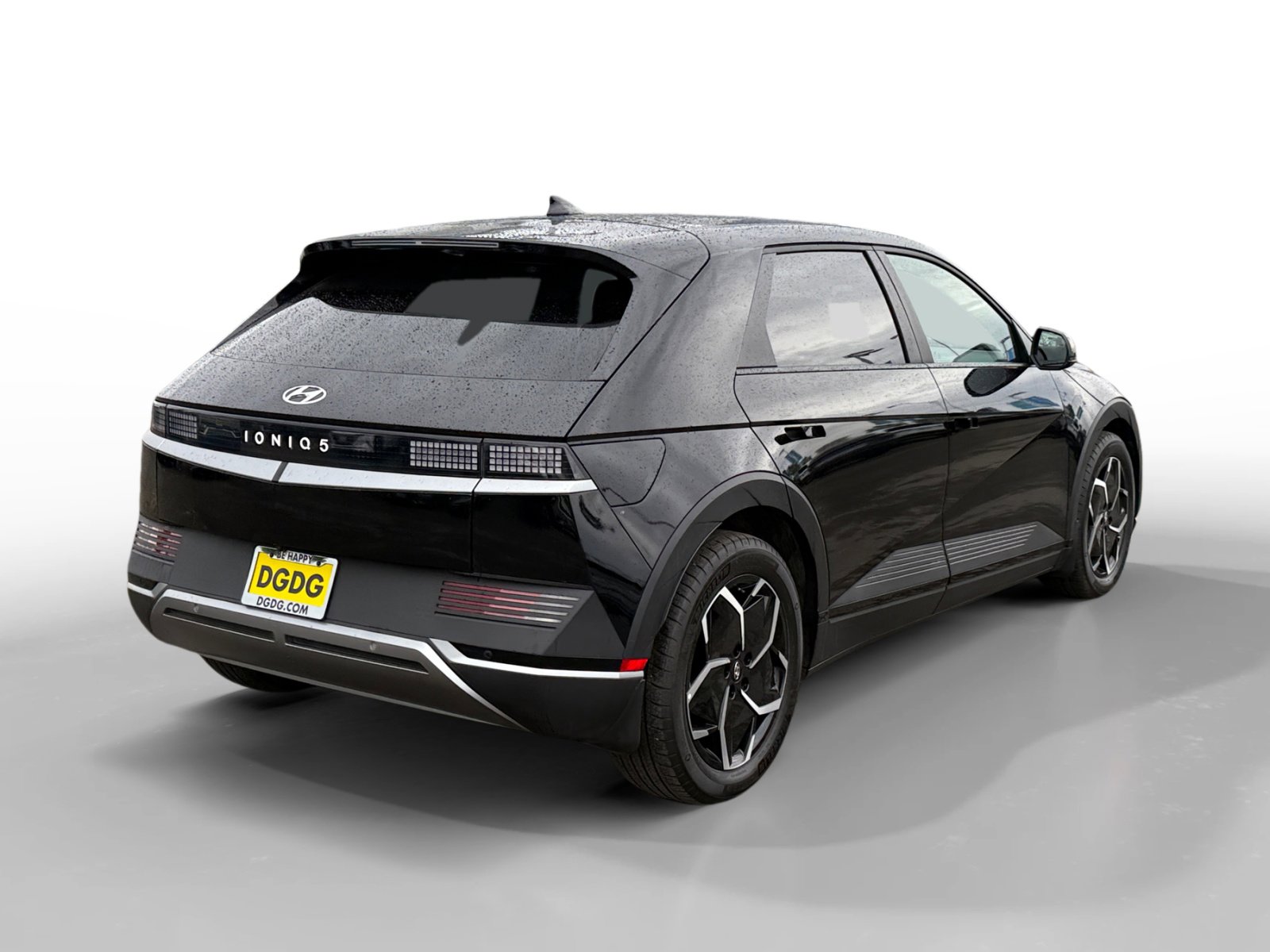 Certified 2023 Hyundai Ioniq 5 SE w/ Cargo Package image 5