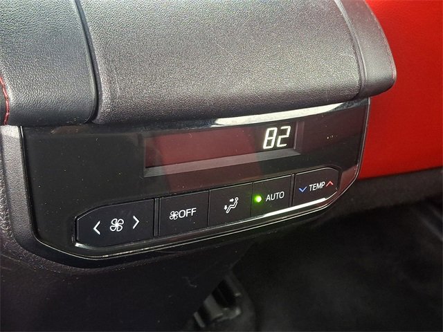 Used 2022 Toyota Highlander XSE image 12