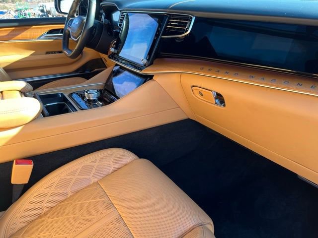 Used 2022 Jeep Grand Wagoneer Series III w/ Flexible Seating Group image 25