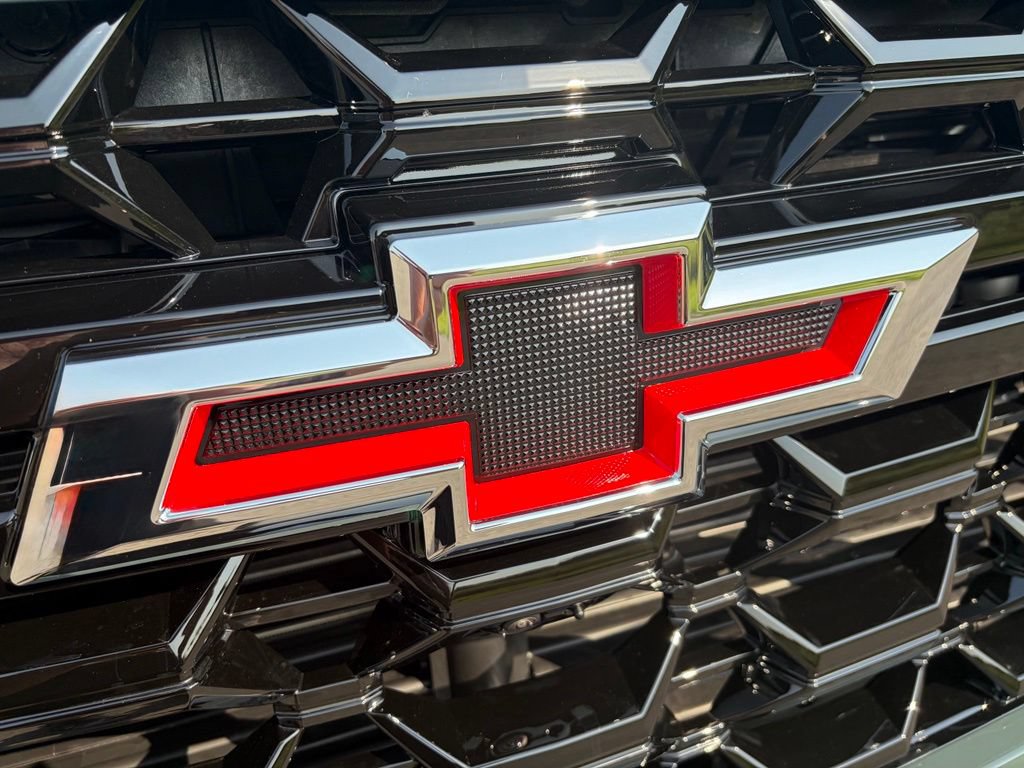 New 2026 Chevrolet Silverado 2500 ZR2 AWD/4WD image 8