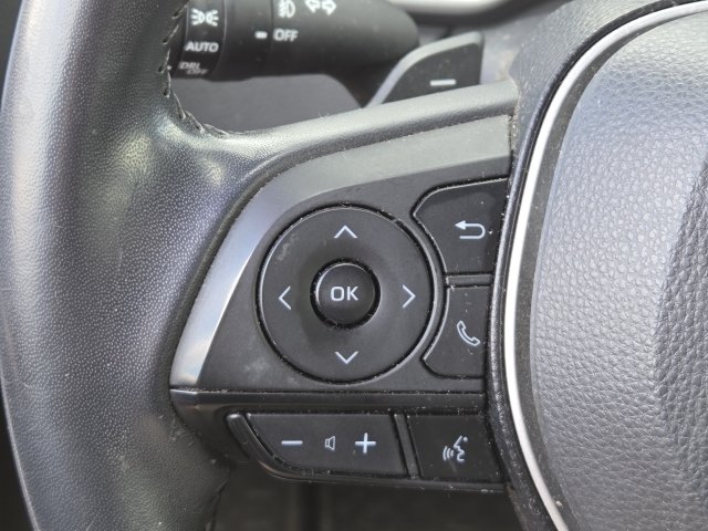 Used 2019 Toyota Corolla XSE FWD image 19