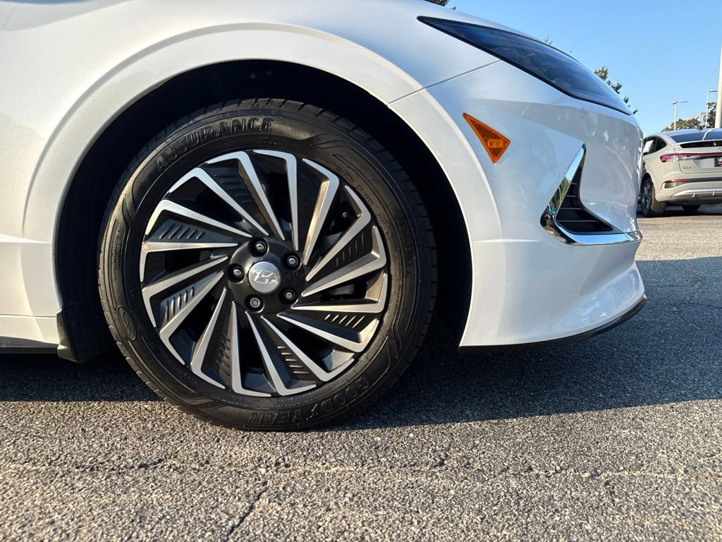 Used 2021 Hyundai Sonata SEL FWD image 12