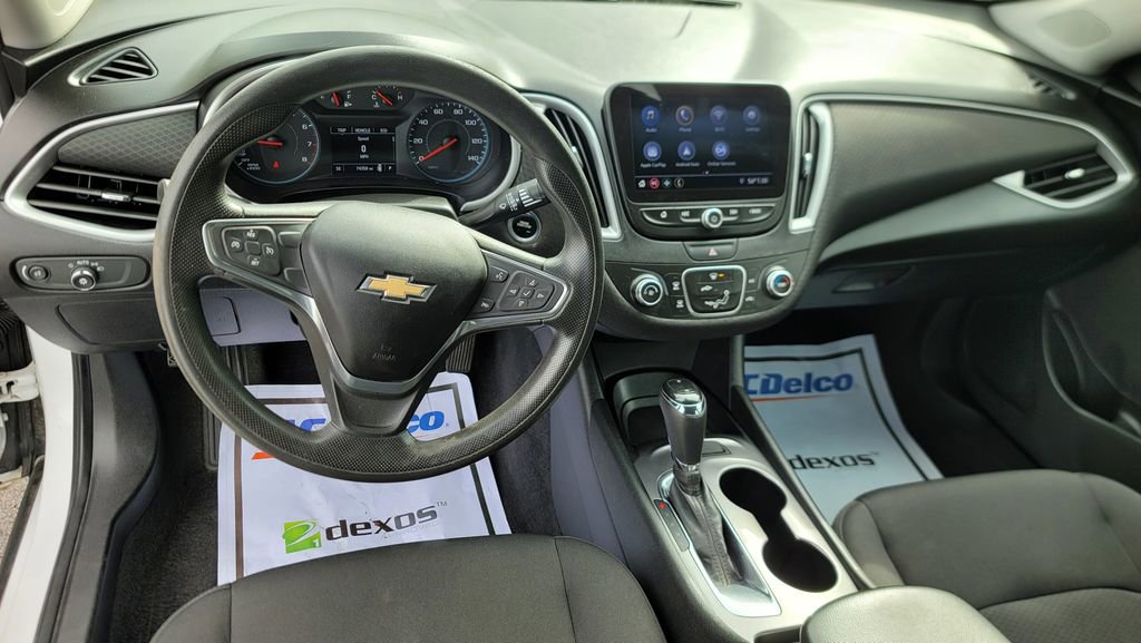 Used 2019 Chevrolet Malibu LS image 24