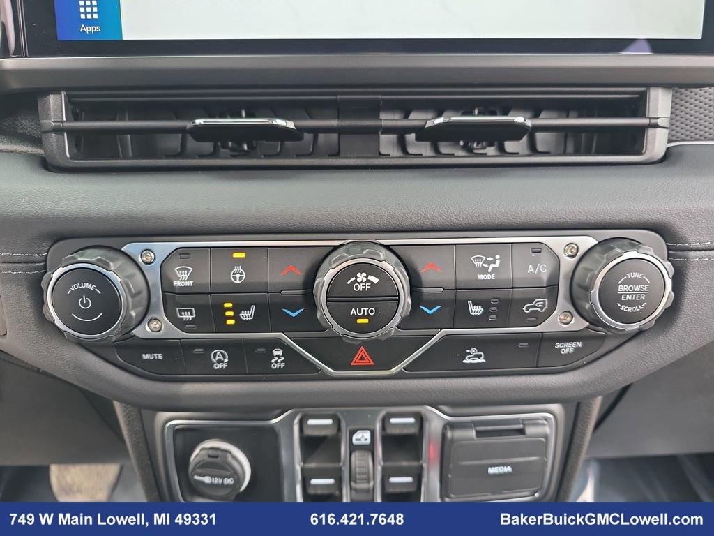 Used 2024 Jeep Gladiator Rubicon w/ Convenience Group image 20