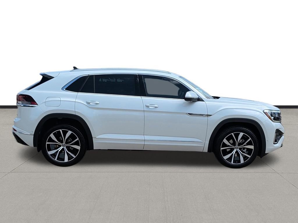 New 2026 Volkswagen Atlas Cross Sport SEL Premium R-Line AWD/4WD image 4