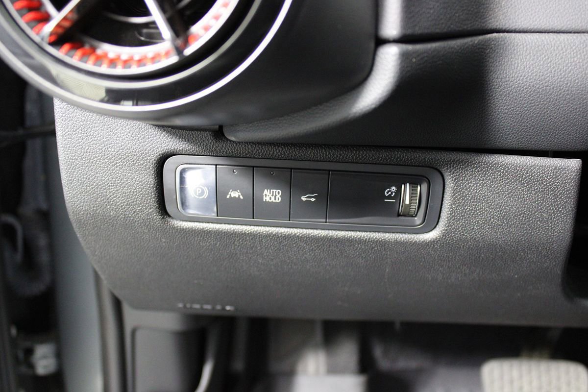 Used 2024 Chevrolet Equinox EV RS FWD image 15