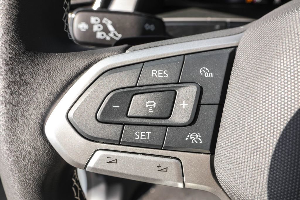 New 2026 Volkswagen Atlas Cross Sport SE AWD/4WD image 25