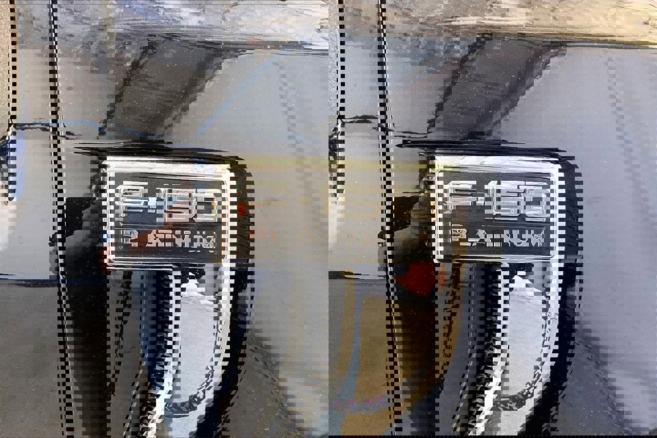 Used 2022 Ford F150 Platinum w/ Equipment Group 701A High image 9