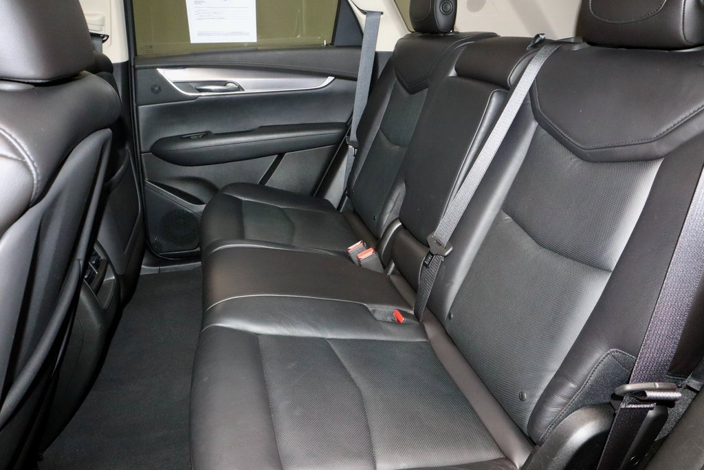 Used 2017 Cadillac XT5 Premium Luxury w/ LPO, Wheel Lock Package image 23