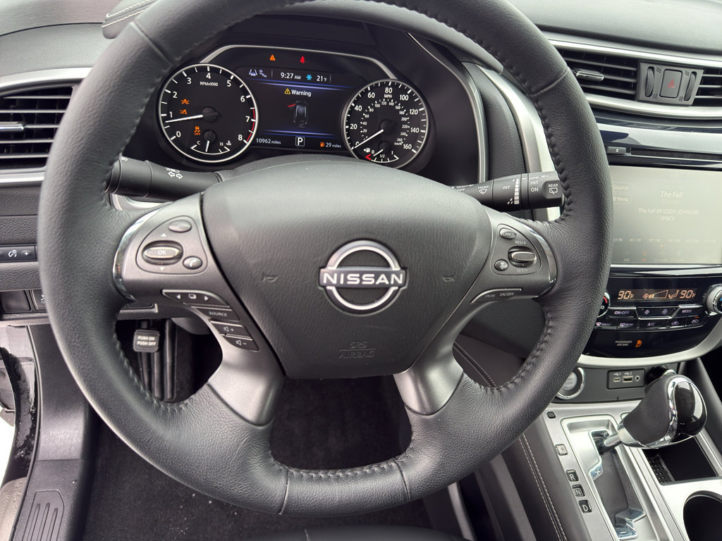 Certified 2024 Nissan Murano SV w/ SV Midnight Edition Package image 16