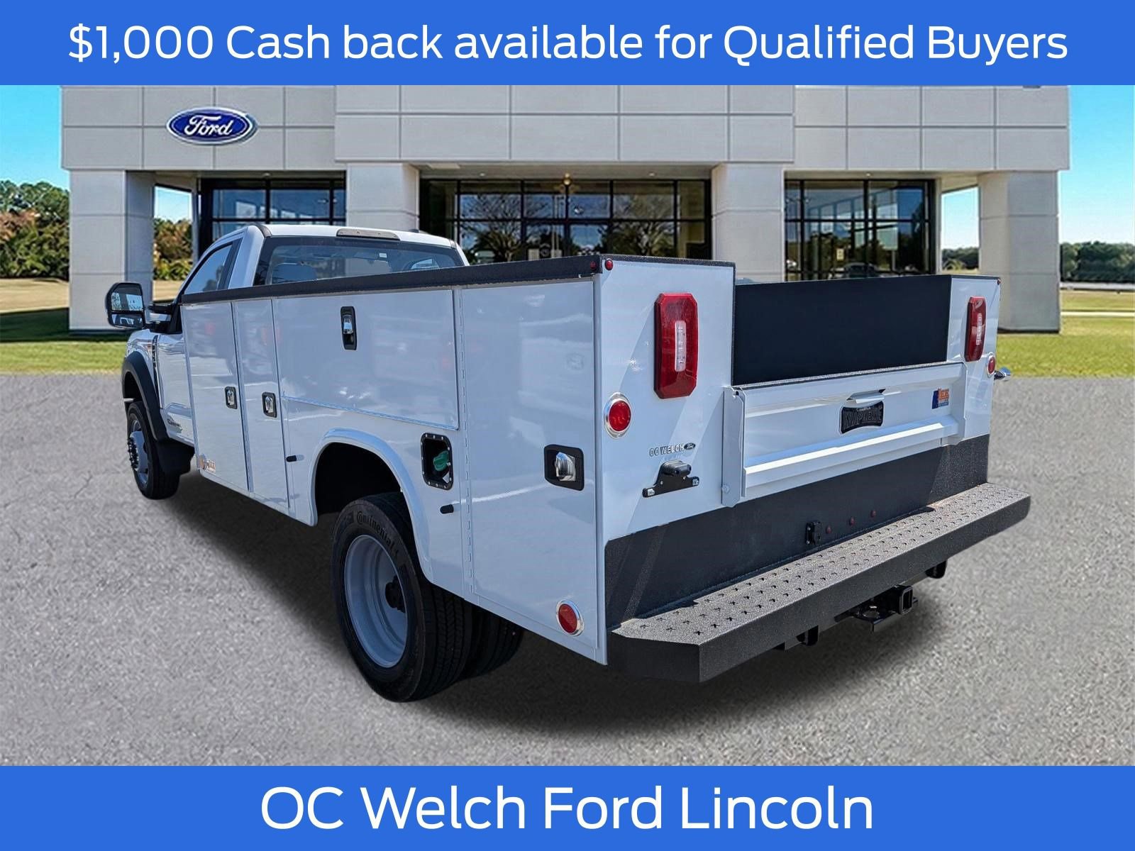 New 2026 Ford F550 4x4 Regular Cab Super Duty w/ XL Chrome Package image 4