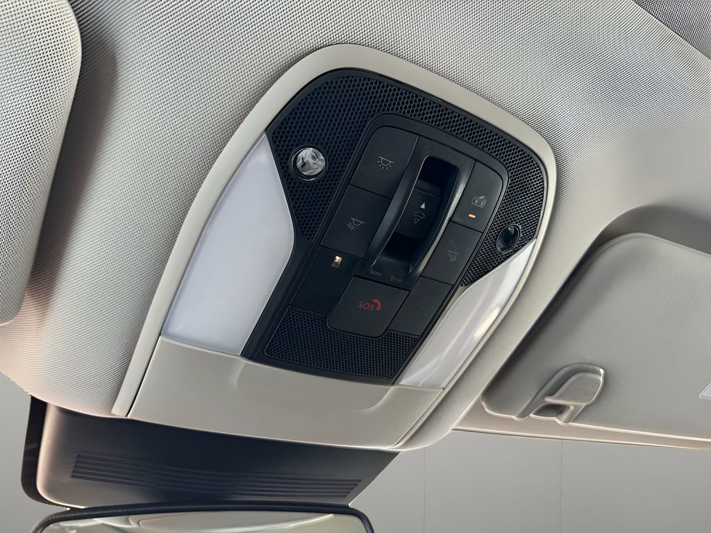 Used 2022 INFINITI QX50 Sensory image 25