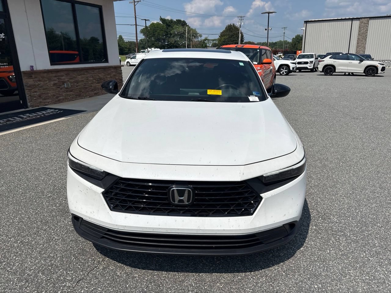 Used 2023 Honda Accord Sport image 9