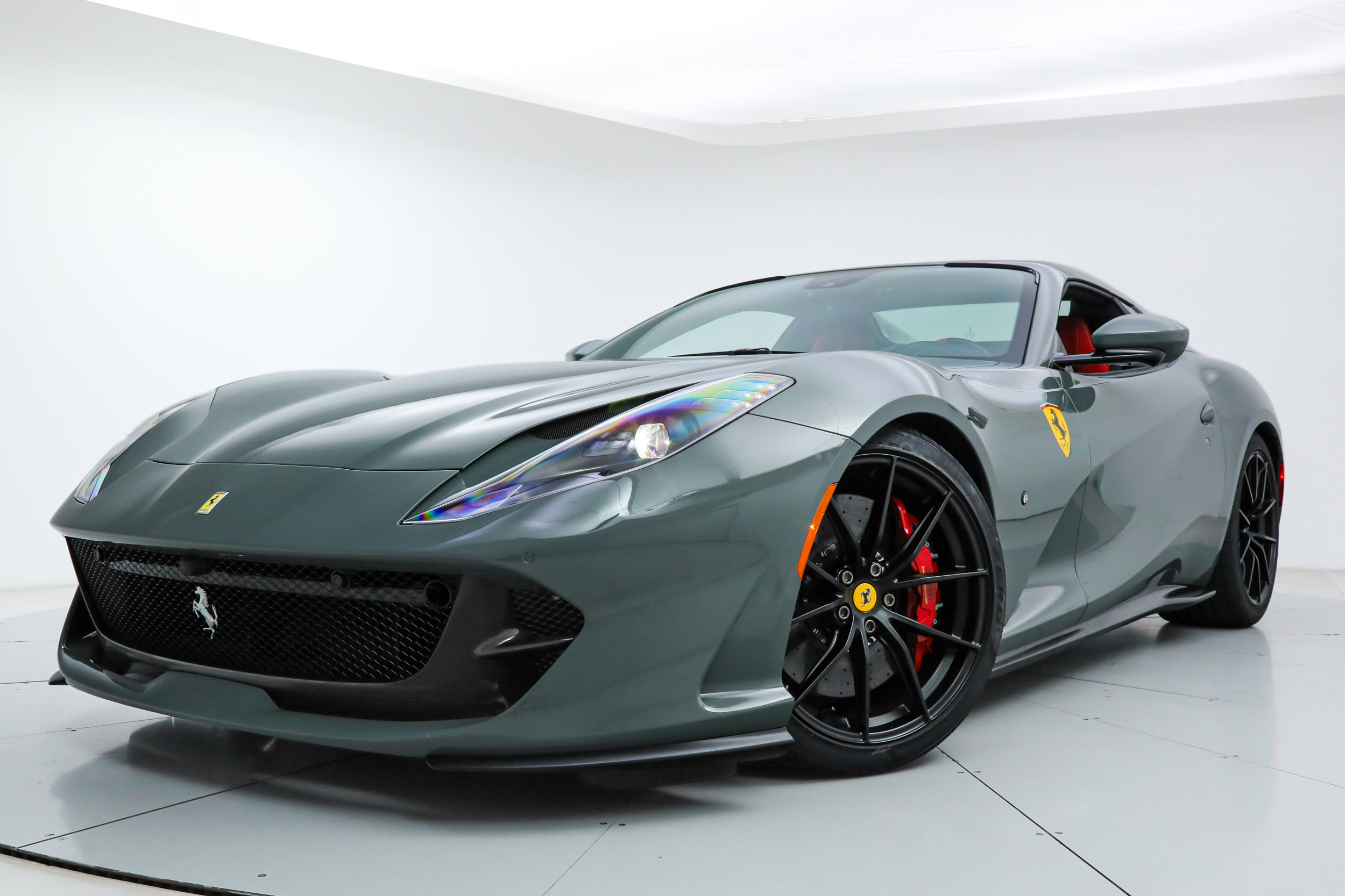 Certified 2022 Ferrari 812 GTS RWD image 36