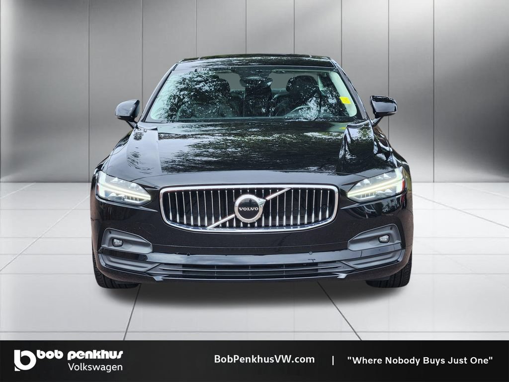Used 2022 Volvo S90 B6 Momentum AWD/4WD image 22