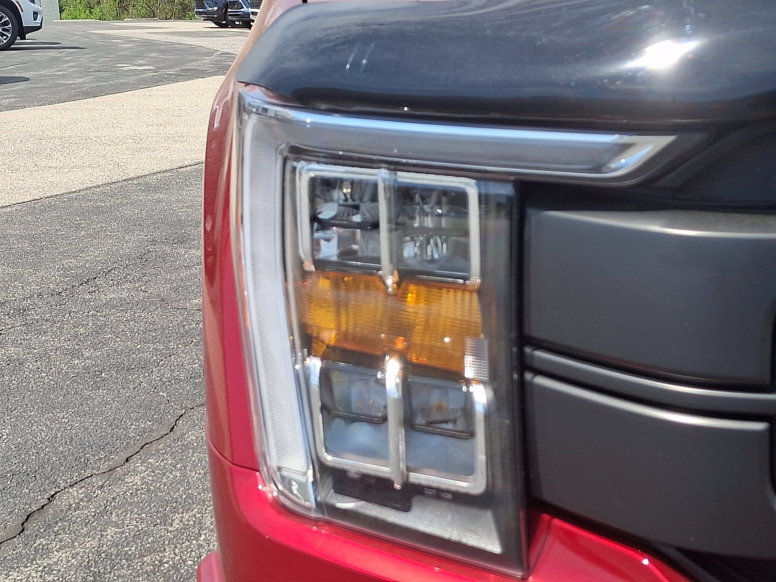 Used 2023 Ford F150 Lariat AWD/4WD image 11