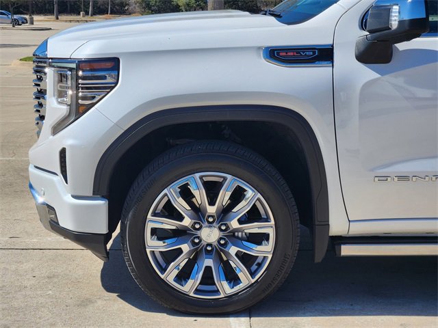 Used 2024 GMC Sierra 1500 Denali w/ Denali Reserve Package image 8