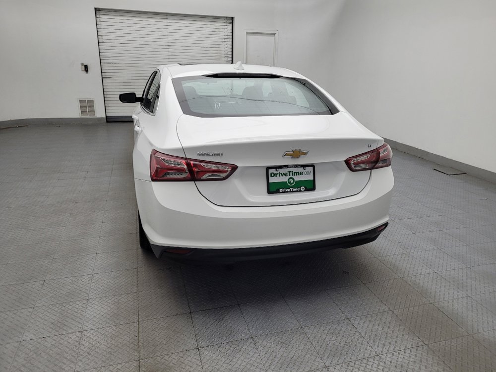 Used 2021 Chevrolet Malibu LT FWD image 6