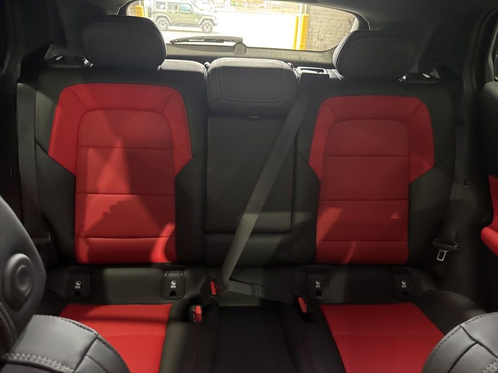 New 2025 Chevrolet Equinox EV RS w/ Convenience Package II FWD image 31