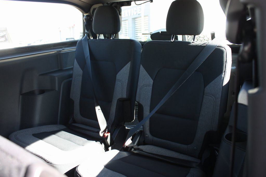 New 2025 Ford Bronco 2-Door w/ Sasquatch Package image 15